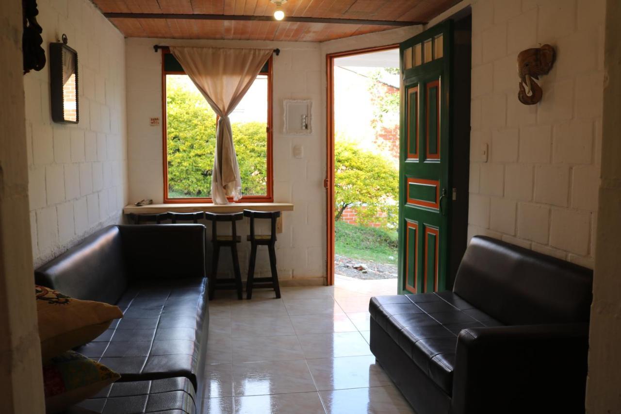 サレントCasita Entera Economica El Altilloアパートメント エクステリア 写真